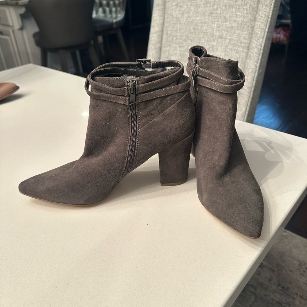 Steve Madden Gray Suede Ankle Boots
